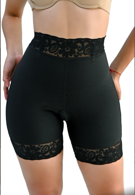 SHORT CONTROL DE ABDOMEN DE CINTURA ALTA 